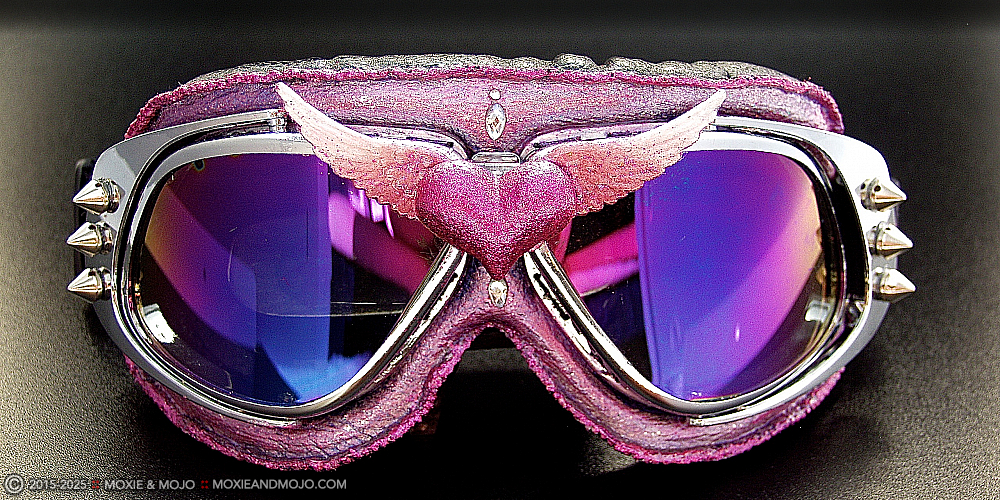 Moxie & Mojo  :: Wings of My Heart
