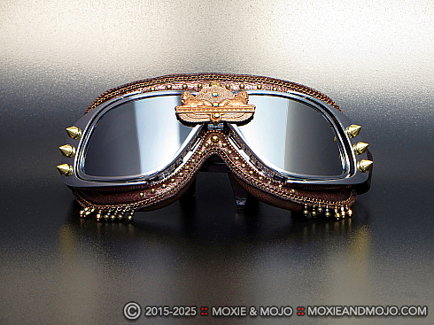 Moxie and Mojo Dawn of the Sphinx Goggles