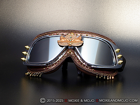 Moxie and Mojo Dawn of the Sphinx Goggles