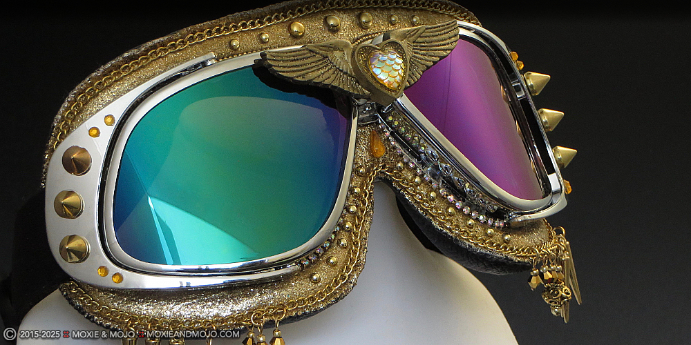 Moxie & Mojo  :: Solid Gold