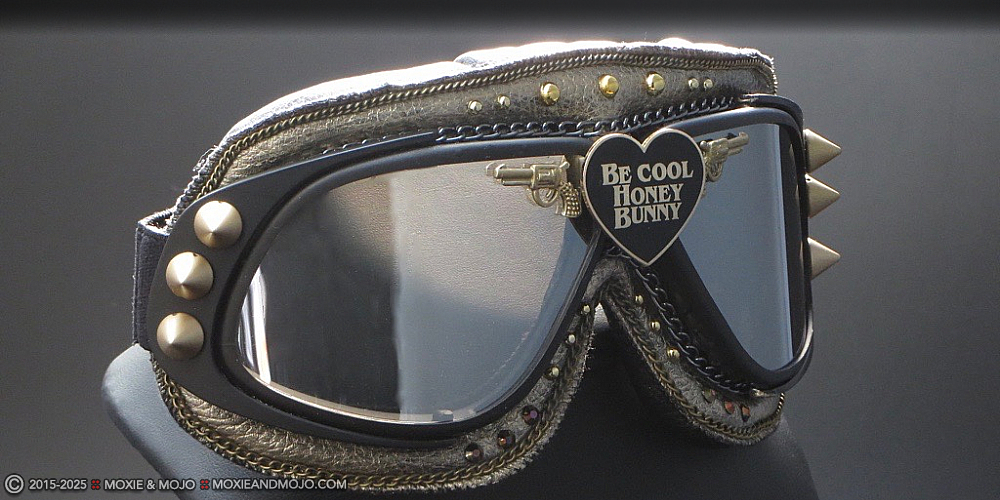 Moxie & Mojo  :: Be Cool Honey Bunny