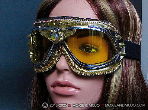 Moxie and Mojo Golden Eye Goggles