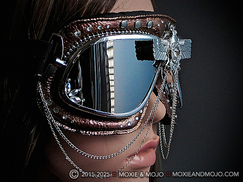 Moxie and Mojo Scarab in the Sky Goggles