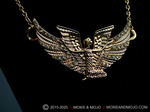 Moxie and Mojo Isis - gold Necklaces
