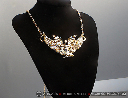 Moxie and Mojo Isis - gold Necklaces