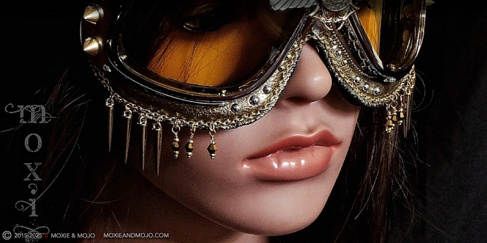 Moxie & Mojo  :: Isis - gold