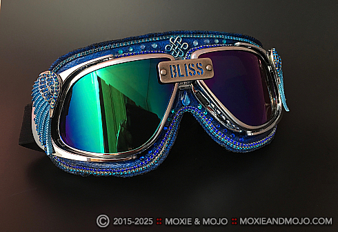 Moxie and Mojo Infinite Bliss Goggles