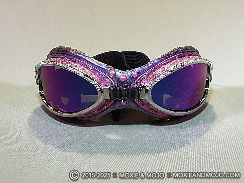 Moxie and Mojo Heart on You Goggles