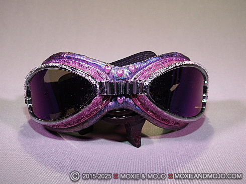 Moxie and Mojo Heart on You Goggles