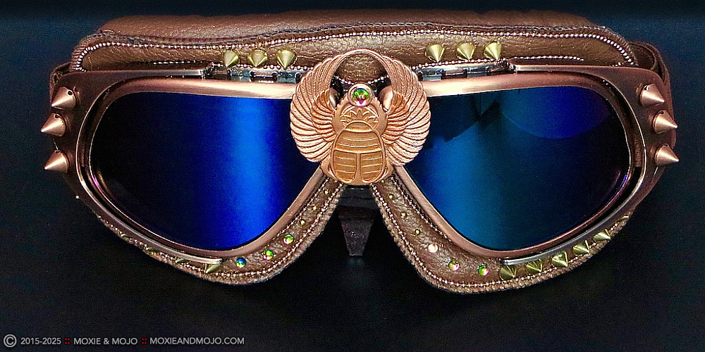 Moxie & Mojo  :: The Sun God
