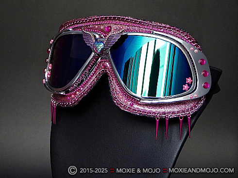 Moxie and Mojo Haute Pink Goggles