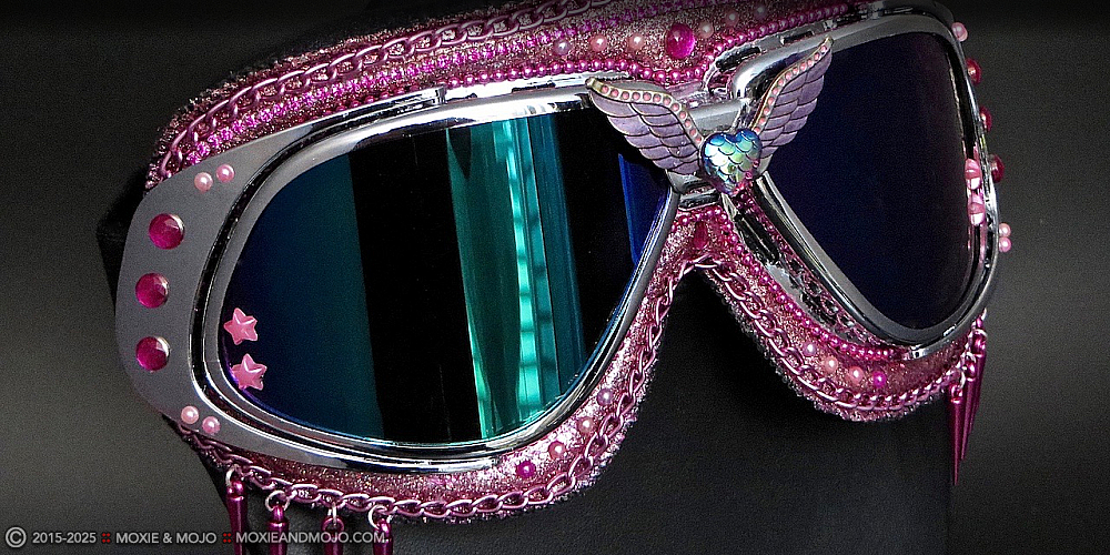 Moxie & Mojo  :: Haute Pink