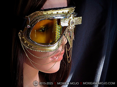 Moxie and Mojo Queen Nefertiti Goggles