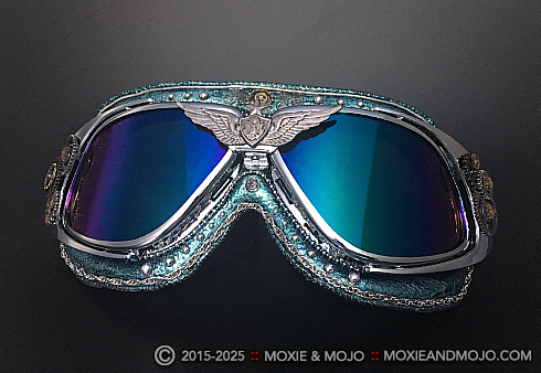 Moxie and Mojo Gear Up Goggles