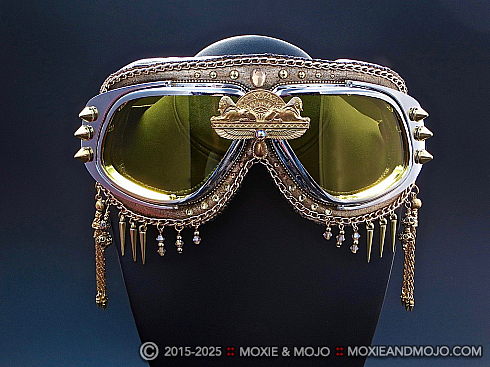 Moxie and Mojo The Gates of Dawn Goggles