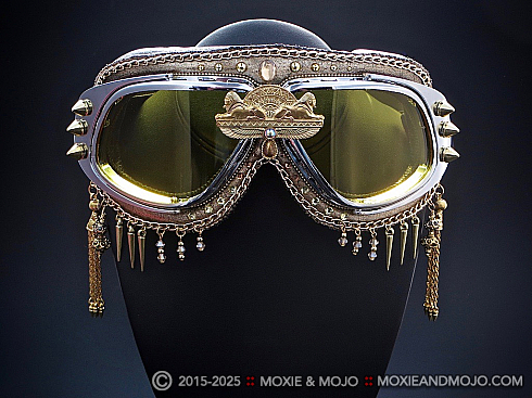 Moxie and Mojo The Gates of Dawn Goggles
