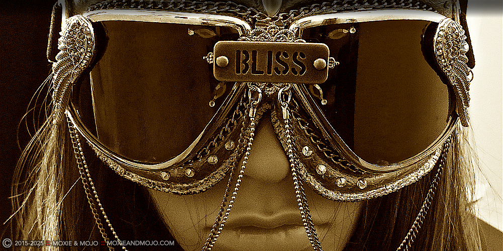 Moxie & Mojo  :: In Bliss