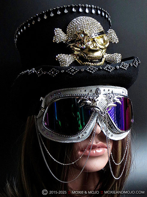 Moxie and Mojo Winter Warrior Goggles
