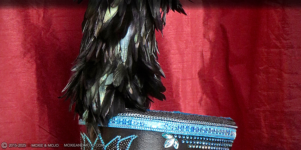 Moxie & Mojo  :: Blue Lotus