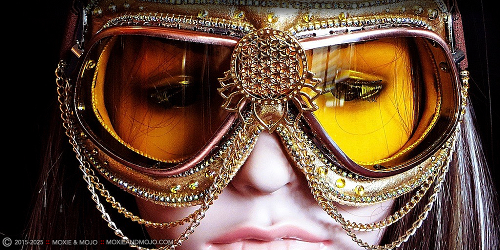 Moxie & Mojo  :: Flower of Life - Gold