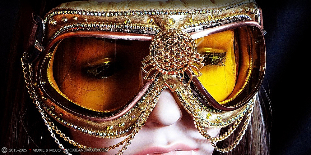 Moxie & Mojo  :: Flower of Life - Gold