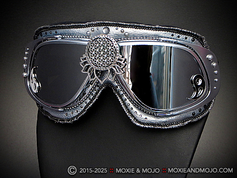 Moxie and Mojo Yin & Yang Goggles