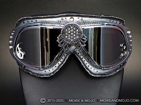 Moxie and Mojo Yin & Yang Goggles