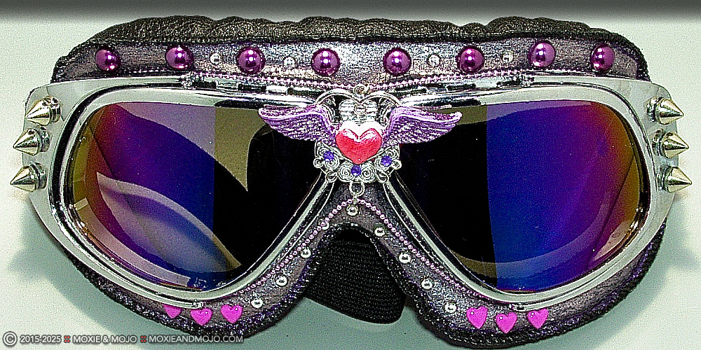 Moxie & Mojo  :: Purple Haze