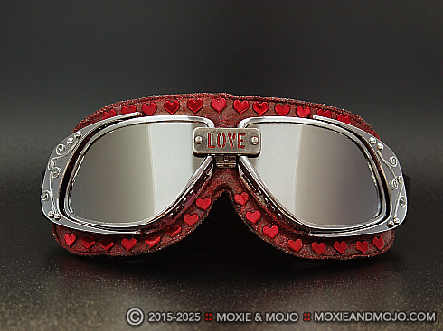 Moxie and Mojo Red Hot Love Goggles