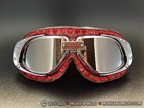 Moxie and Mojo Red Hot Love Goggles