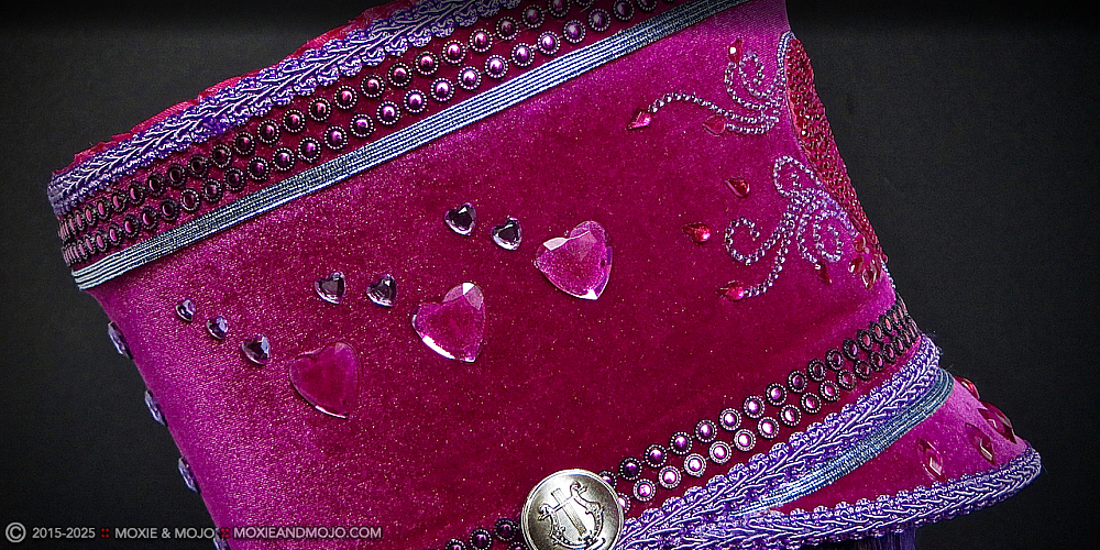 Moxie & Mojo  :: Hearts for your Head