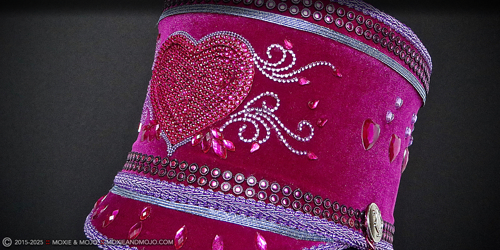Moxie & Mojo  :: Hearts for your Head