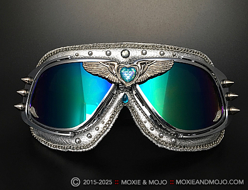 Moxie and Mojo True Heart Goggles