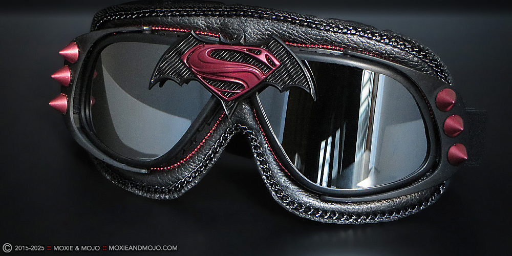 Moxie & Mojo  :: SuperBatman