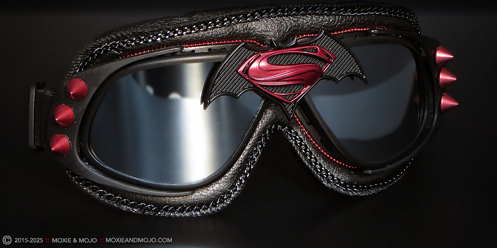 Moxie & Mojo  :: SuperBatman