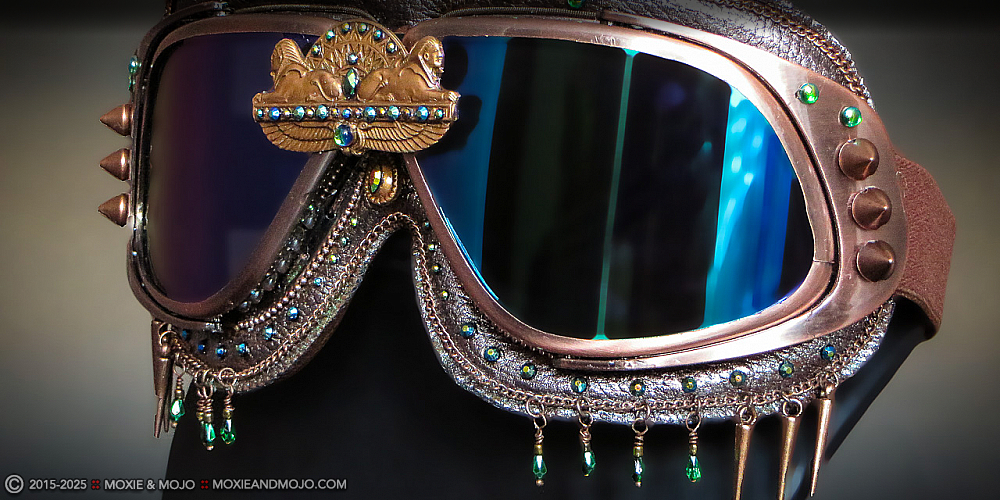 Moxie & Mojo  :: Queen of the Nile