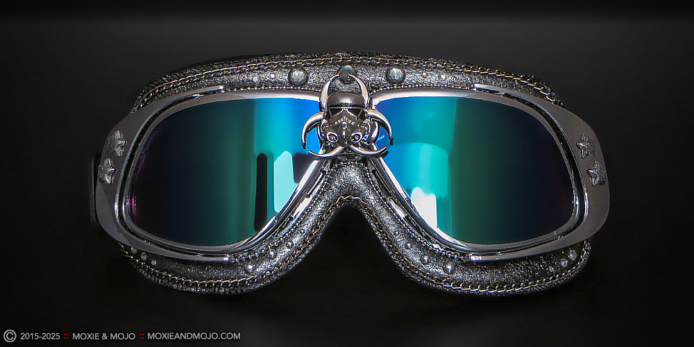 Moxie & Mojo  :: StormTrooper