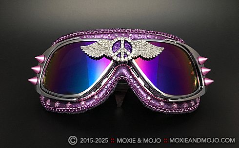 Moxie and Mojo Peace of Mind Goggles