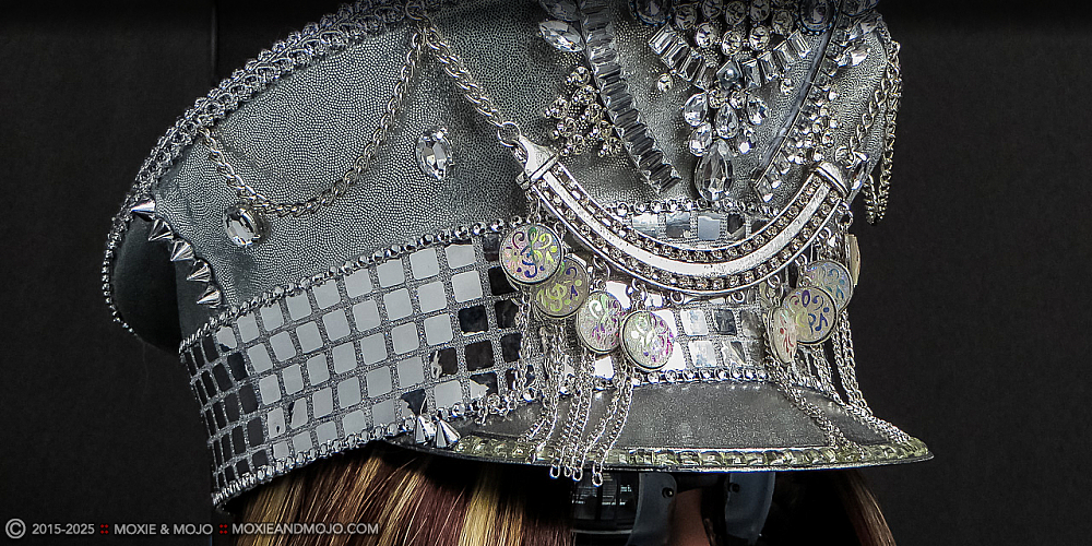 Moxie & Mojo  :: Sparkle