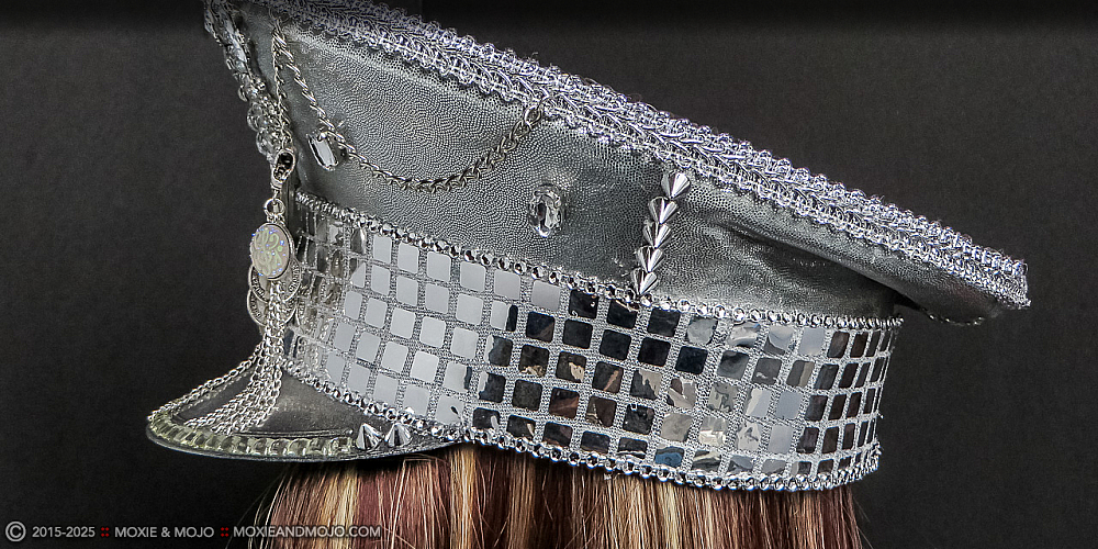 Moxie & Mojo  :: Sparkle