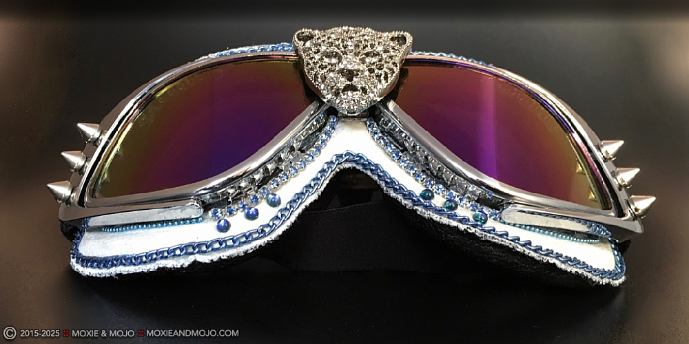 Moxie & Mojo  :: Snow Leopard