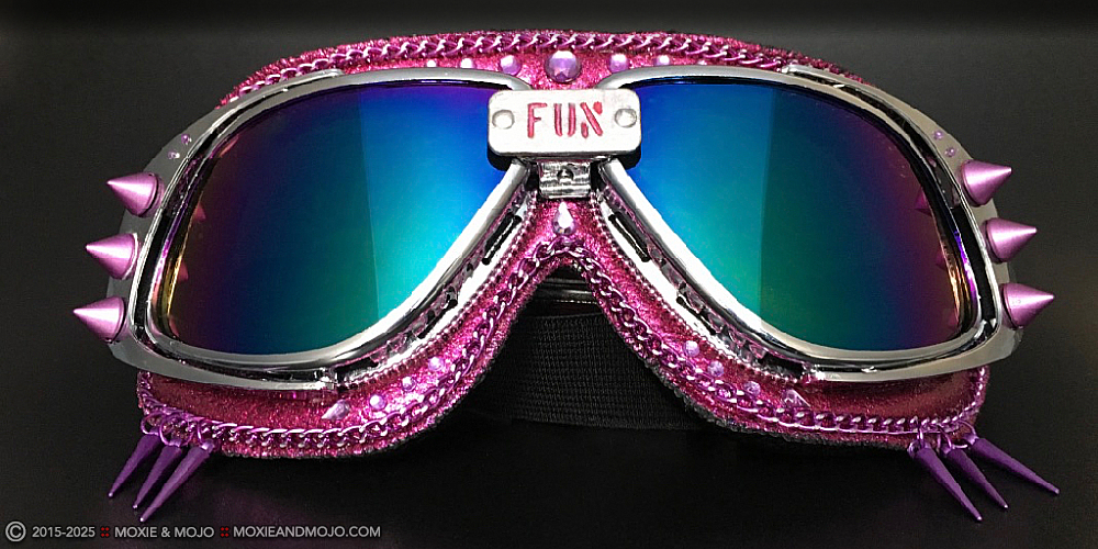 Moxie & Mojo  :: Fun & Fabulous