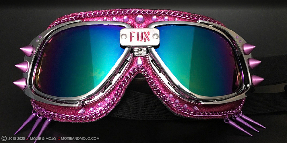 Moxie & Mojo  :: Fun & Fabulous