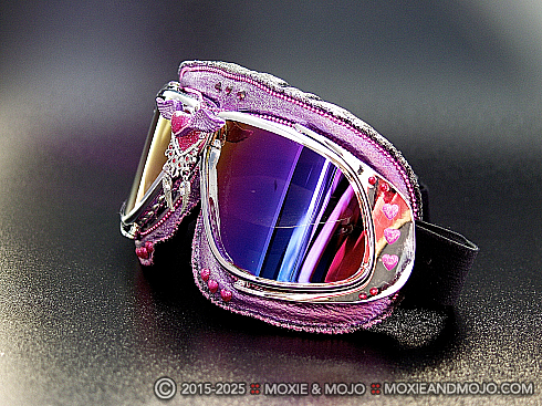 Moxie and Mojo Angel Heart Goggles