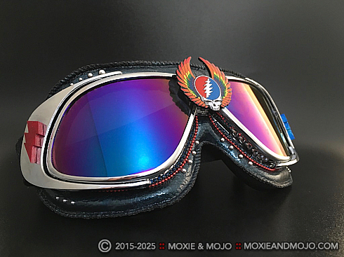 Moxie and Mojo Summer Tour Goggles