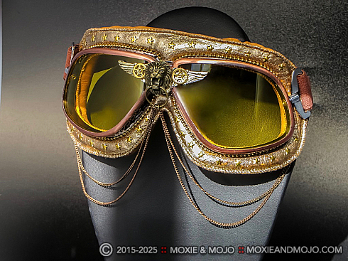 Moxie and Mojo The Aviator Goggles