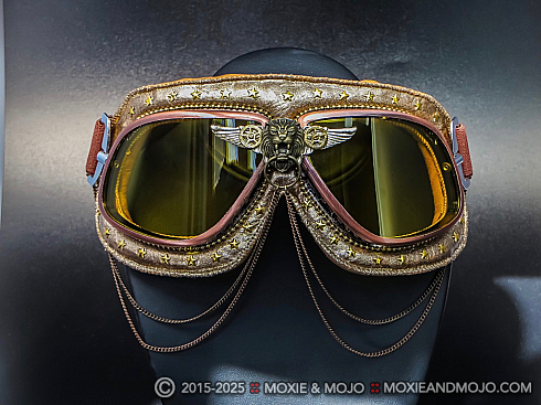 Moxie and Mojo The Aviator Goggles