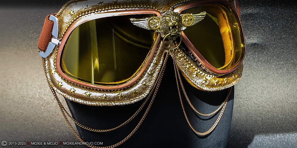 Moxie & Mojo  :: The Aviator