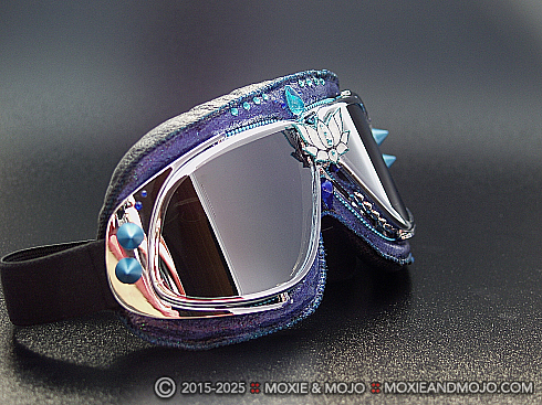 Moxie and Mojo Blue Lotus Rising Goggles
