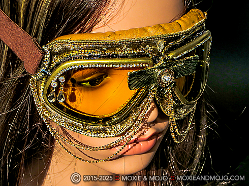 Moxie and Mojo Golden Child Goggles